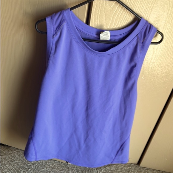LOT OF 3 Workout Exercise Tank Tops - Picture 2 of 6